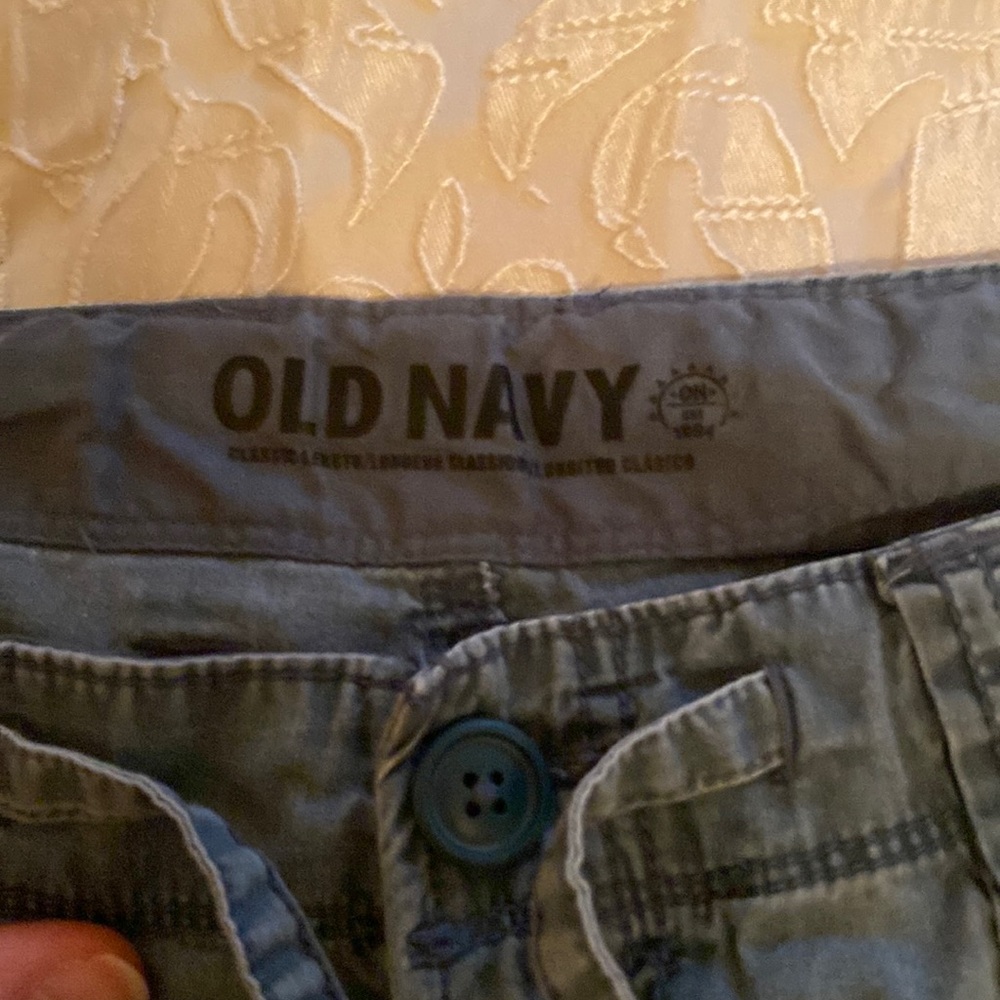 Another pair of old navy shorts, worn handful of times but still size 36